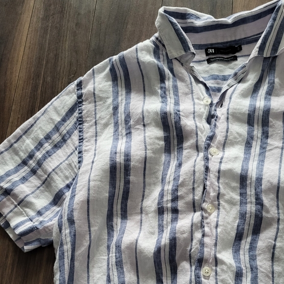 Summer shirt - Picture 3 of 3